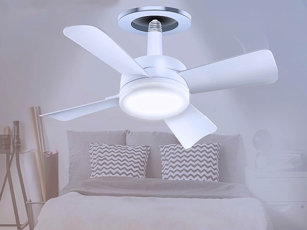 Socket Fan – stropni ventilator z LED svetilko